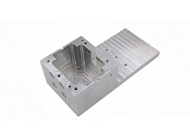 _0011_Chinese-Suppliers-Steel-CNC-Machining-Parts-for-Machinery